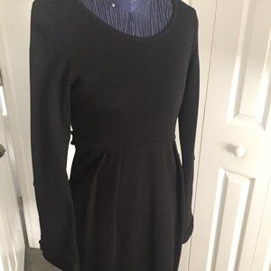 simple elegant black dress